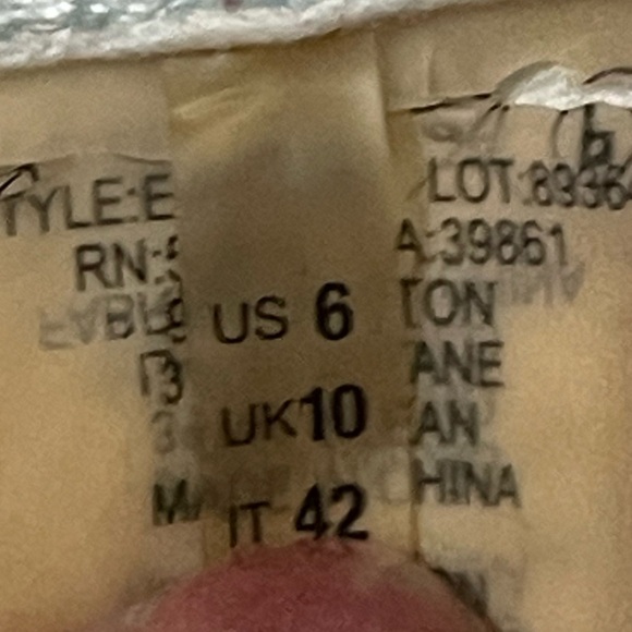 ELIE‎ TAHARI, above-ankle denim pants size 6 - Picture 8 of 10